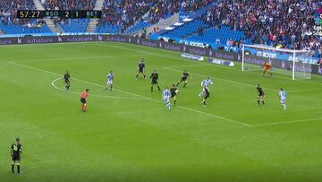 Fútbol de fantasía de la Real con el sello de Odegaard: 'cuchara noruega' para filtrar el 3-1