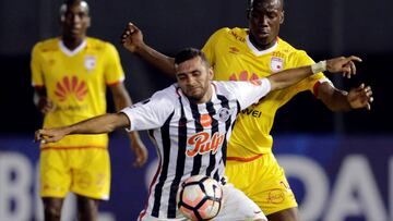 Santa Fe cae ante Libertad en la ida de los octavos de final