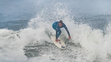 ERICEIRA, PORTUGAL - OCTOBER 1: Nadia Erostarbe of the Basque Country winning Quarterfinal Heat 4 of the MEO Portugal Cup of Surfing to advance to the Semifinals on October 1, 2020 in Ericeira, Portugal. (Photo by Damien Poullenot/World Surf League via Ge