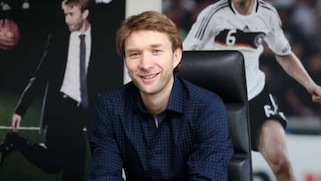 Director del Leverkusen da los datos más desconocidos del rendimiento de Aránguiz