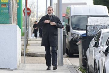 El Rey Felipe VI llega al cementerio San Isidro para el entierro de Fernando Humberto Gómez-Acebo.