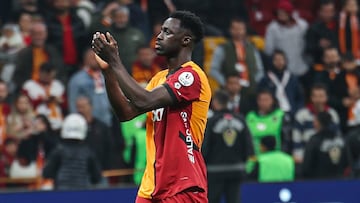 Davinson Sánchez se queda en Galatasaray