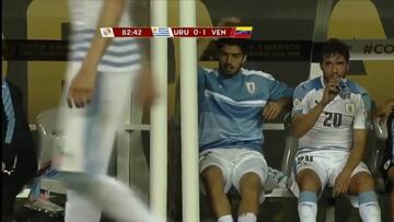 Rabia incontrolable de Luis Suárez cuando no le dejan jugar