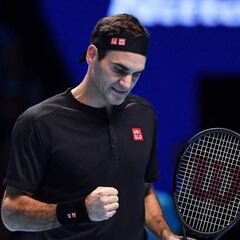 Federer sobrevive en Londres