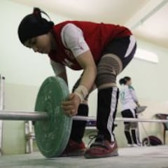 Las imágenes del equipo femenino de Halterofilia Iraquí