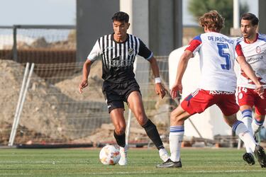 El Granada aprieta para fichar a Maxi G車mez