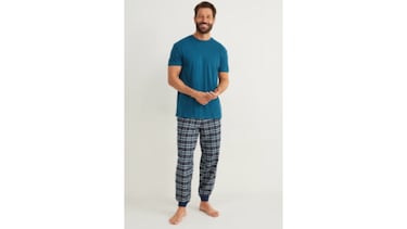 Elige tu look de Navidad con descuentos de hasta el 50% en C&A
