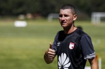 Luis Páez: “Tengo bonitos recuerdos con Nacional porque siempre quise jugar allí. Con ellos fui campeón y aprendí mucho del ‘Profe’ Osorio, quien es una gran persona y excelente estratega”.