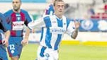 Rubén Navarro será baja.