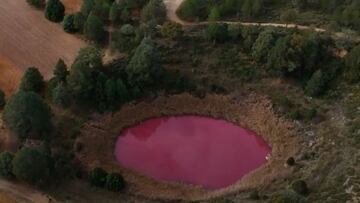 El misterio de la laguna rosa de Cuenca