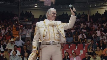 Salud de Vicente Fern&aacute;ndez: c&oacute;mo avanza la recuperaci&oacute;n del cantante