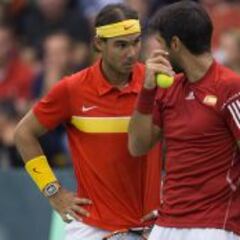 Nadal y Verdasco sellan la permanencia en segunda