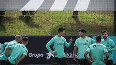 Pepe, Cristiano, Guedes y Bernardo Silva, con Portugal.