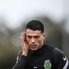 Pedro Porro, adiós al City