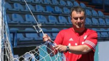 Díaz: "Esperamos estar a la altura del ambiente ante el Oviedo"