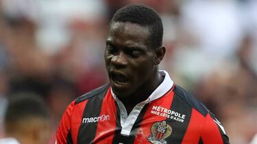 Roberto Mancini hopes Balotelli doesn’t end up like Adriano
