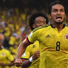 Pékerman se la jugó por Mina y Aguilar, figuras en doble fecha