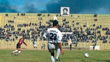 <b>CON SADAM. </b>En su régimen los jugadores eran torturados.