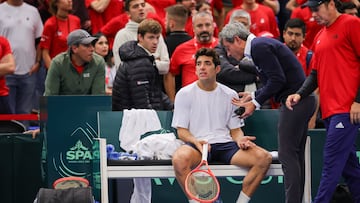 Cristian Garin se niega a continuar su partido contra Zizou Bergs.