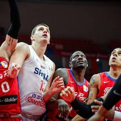 Insultante Serbia en Wuhan