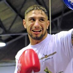 Carmona, por su primer título profesional: "Es el momento"