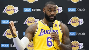 Durante el Media Day de los Lakers, LeBron revel&oacute; que ha sido inmunizado contra la COVID-19 y se mostr&oacute; feliz con la decisi&oacute;n de vacunarse.