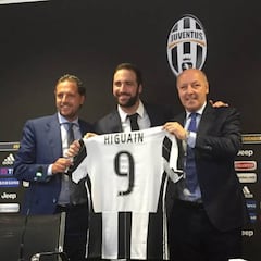 Higuaín: "No quería pasar ni un minuto más con De Laurentiis"