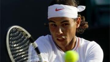 Nadal volverá a jugar con Soderling tras superar en 3 sets a Mathieu