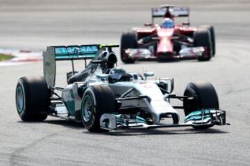 Nico Rosberg durante la carrera de fórmula uno del Gran Premio de Malaisia, en el Circuito Internacional de Sepang.
