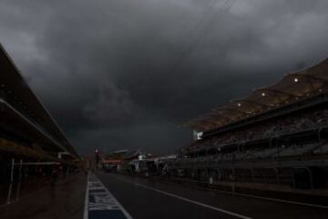 El huracán 'Patricia' se podría transformar en tormenta y podría cancelar la carrera del fin de semana.