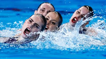 Artistic Swimming - World Aquatics Championships - Aspire Dome, Doha, Qatar - February 8, 2024 Spain perform during the mixed team free preliminaries REUTERS/Clodagh Kilcoyne