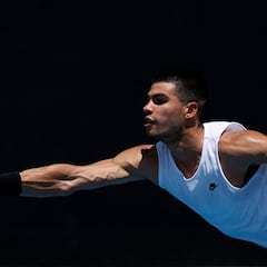 ¿A qué hora juega Alcaraz en el Open de Australia? Canal TV y cómo ver su partido contra Shevchenko