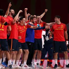 Los Hispanos, siempre al límite