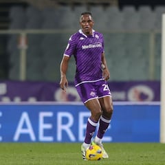 Yerry Mina se aleja de Fiorentina: Interesaría en España y Turquía