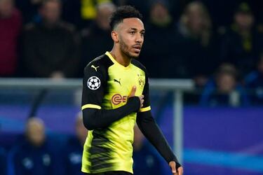 Dortmund still waiting on 'concrete' offer for Aubameyang