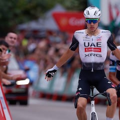 Ayuso caza el doblete