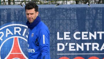 Thiago Motta, candidato para coger el banquillo del PSG.
