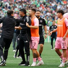 Sounders’ triumph marred by Suárez scandal