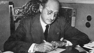 Pablo Hernández Coronado no llegó a los cien años (1997)