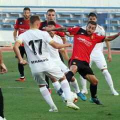 Un Málaga sin Rosales ni Juanpi no pasó del empate ante el Mallorca de Moreno