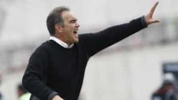 Martín Lasarte sumó su duodécimo triunfo con la U en el Torneo de Apertura.