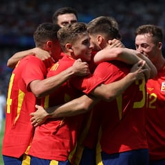 Victoria y susto para empezar