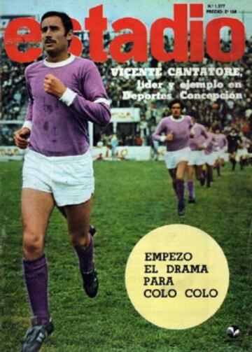 Vicente Cantatore (argentino) fue campeón con los Panzers de Santiago Wanderers en 1968. Como técnico llegó a dos finales de la Libertadores con el mejor Cobreloa de todos los tiempos. Dirigió a la Roja y largos años en España.