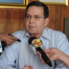 Proponen sancionar de por vida al expresidente de Honduras