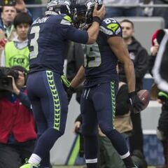 Wilson hace historia y lleva a Seahawks a playoffs por 4º año