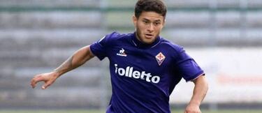 Joshua Pérez, de violeta a negro y dorado, sin dejar de crecer