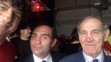 Son padre e hijo y fueron campeones de Europa