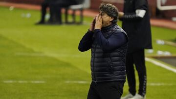 El Albacete cesa a Menéndez y Toni Cruz