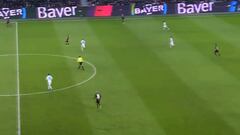 El notable control de Aránguiz que alaban en Alemania