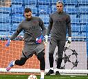 Donnarumma le gana la titularidad a Keylor Navas ante el Real Madrid en el Bernabéu